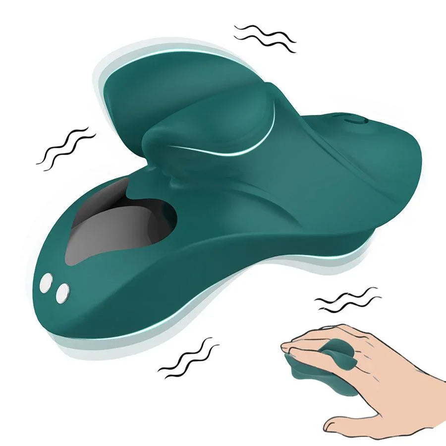 Soft silicone Mini-Vibrator "Schmetterlingsblätter" by E-26, featuring a fluttering butterfly leaf design for intimate pleasure.